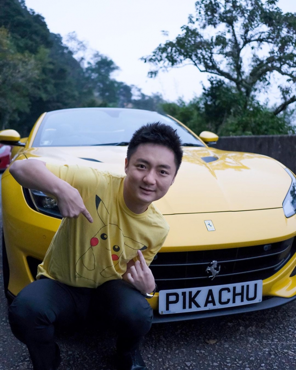 鍾培生告別愛車「比卡超」!
