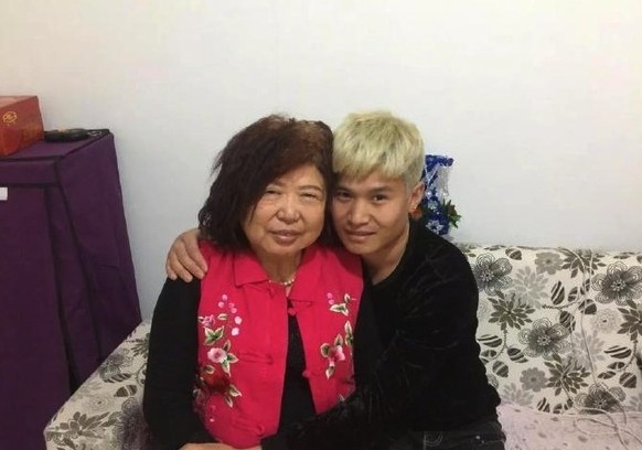 柱子同芹大媽嘅感情都受到身邊家人嘅祝福!