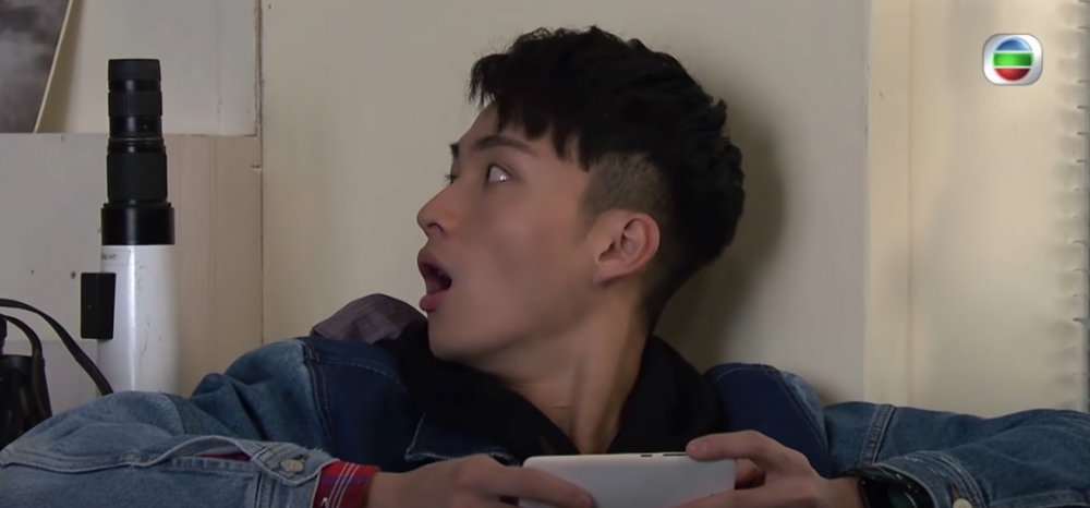 港女揭發男友原來一直同前女友傳訊息!