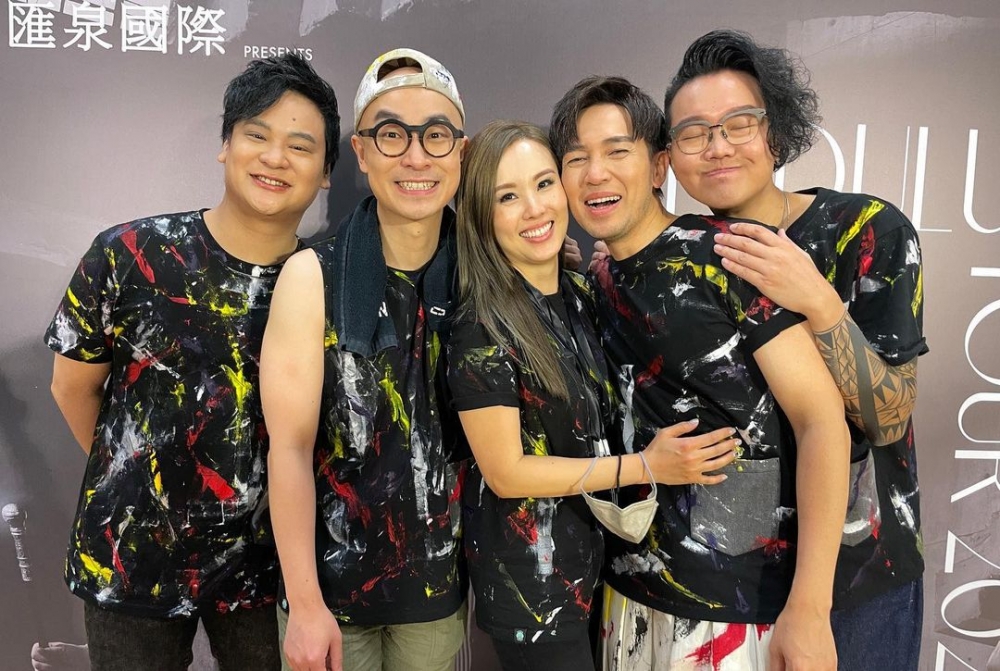 楊洛婷公開Dear Jane演唱會後台合照！