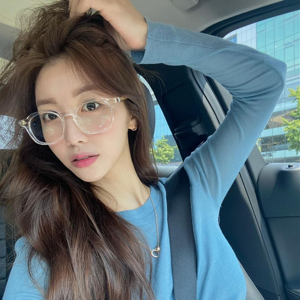 李可可是女成員中年齡最大的一位,擁有好親近的大姐姐性格。
