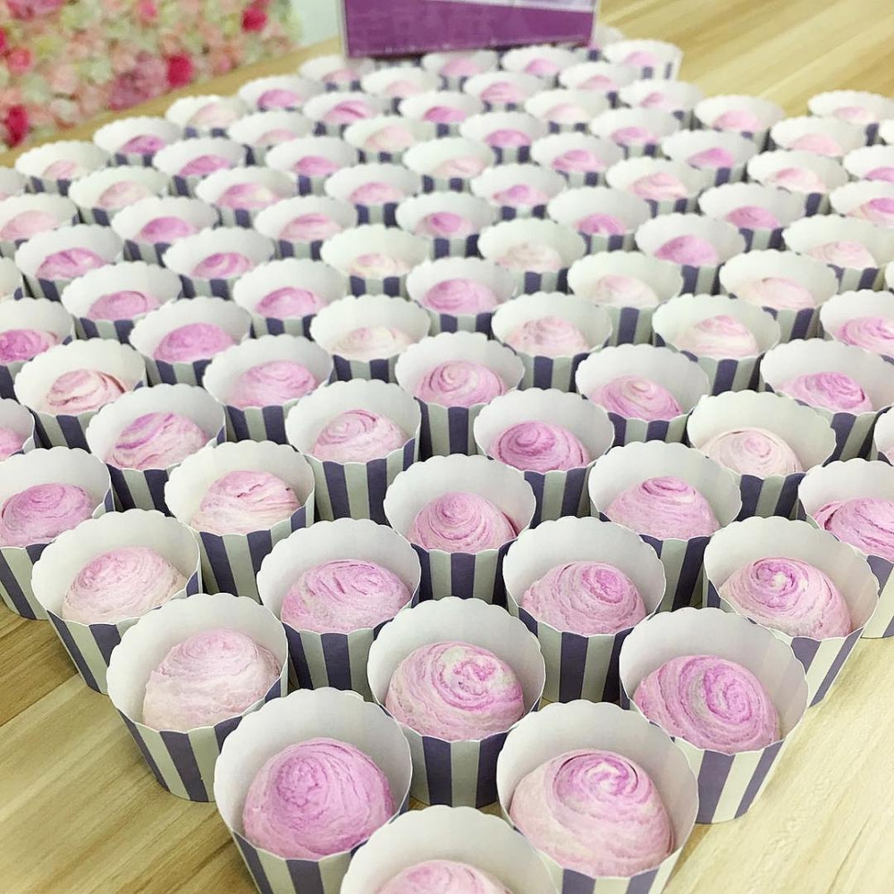 大頭芋原味芋頭酥（$80/4件 | $120/6件 | $160/8件）