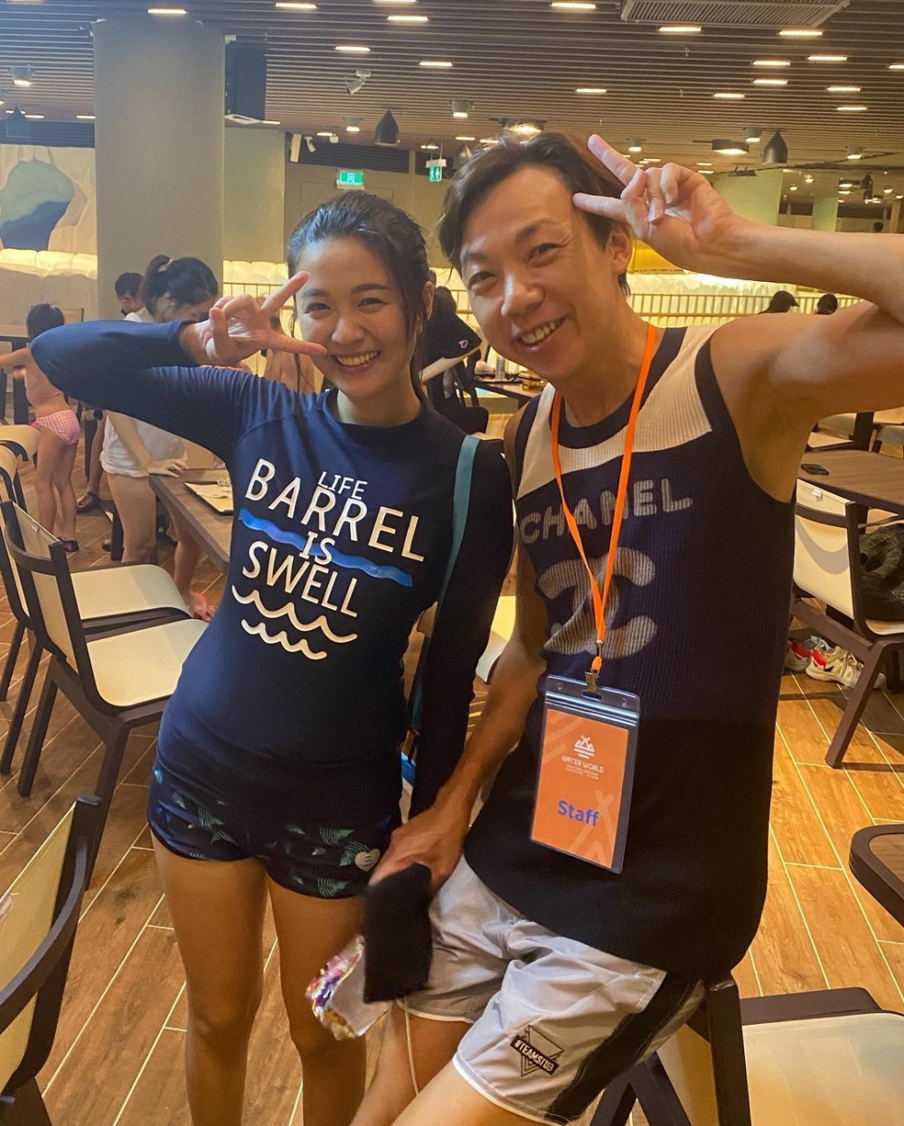 江嘉敏打扮密實