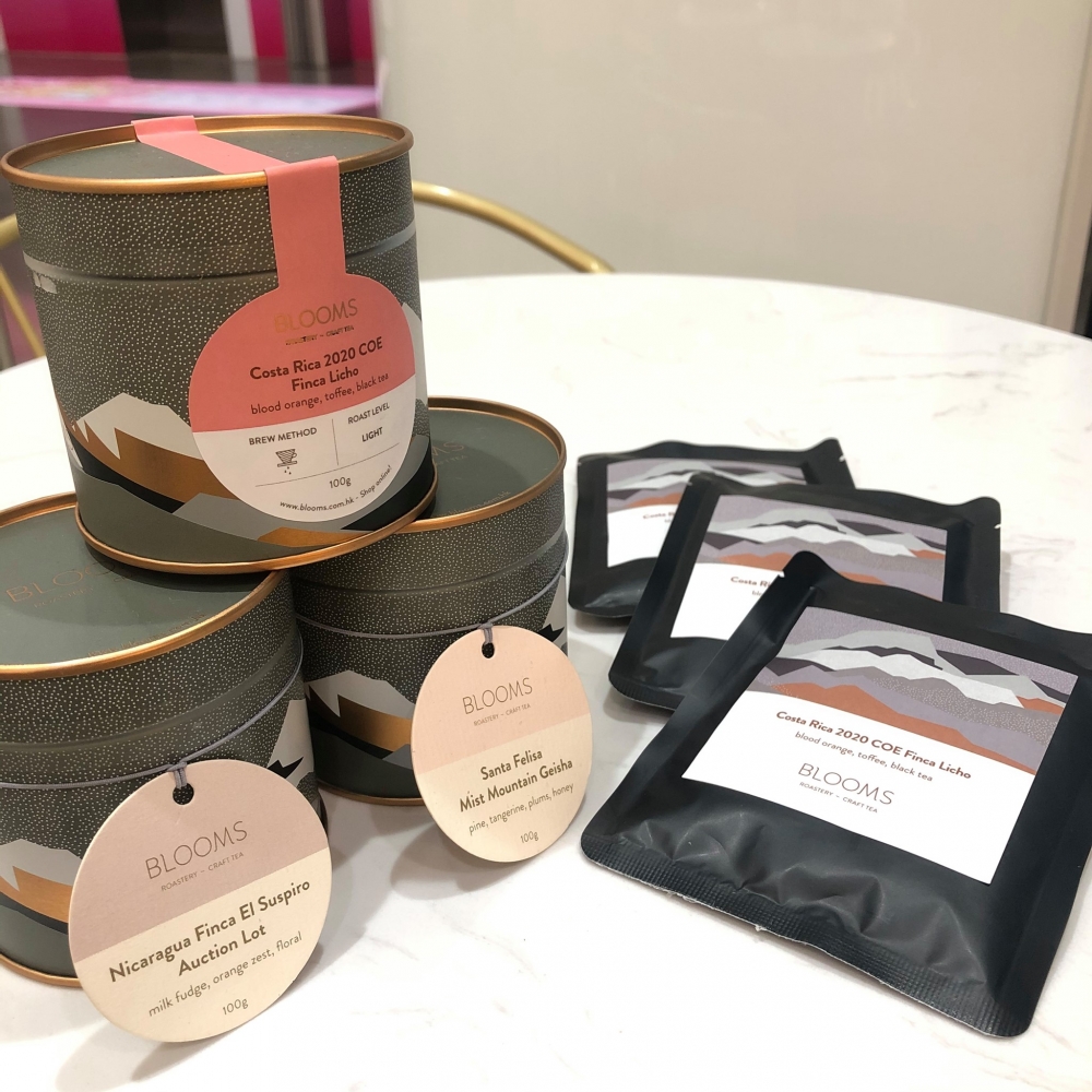 新店繼續主打精品咖啡,亦有其他奶啡及掛耳包供應!