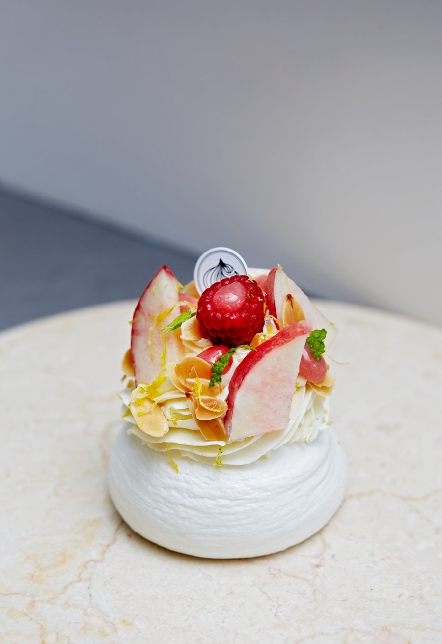 Le dessert Summer Pavlova Ind($55)
