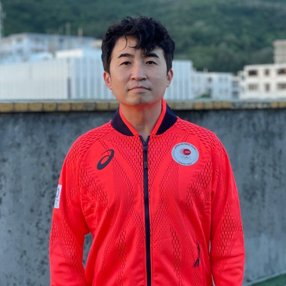 兩人嘅名已經冇出現喺TVB官網