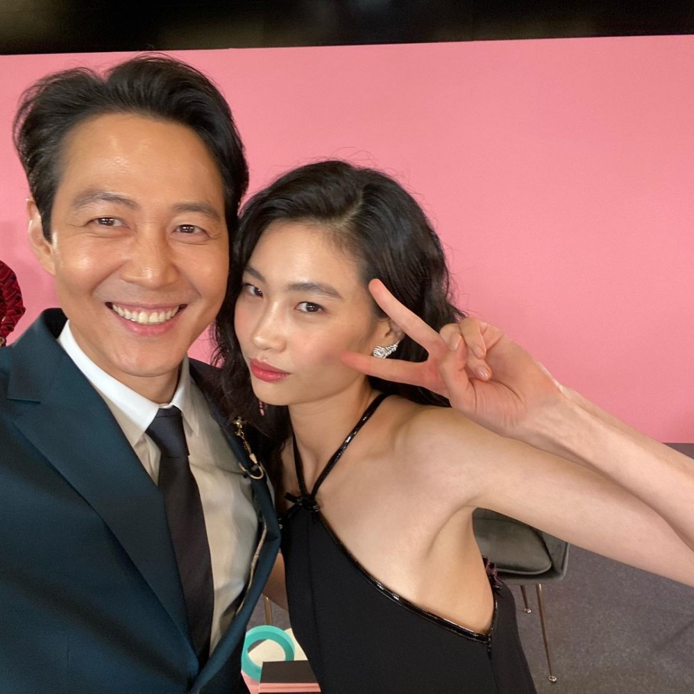 劇集播出成功後李政宰首次開通IG,鄭浩妍IG粉絲人數極速飆升