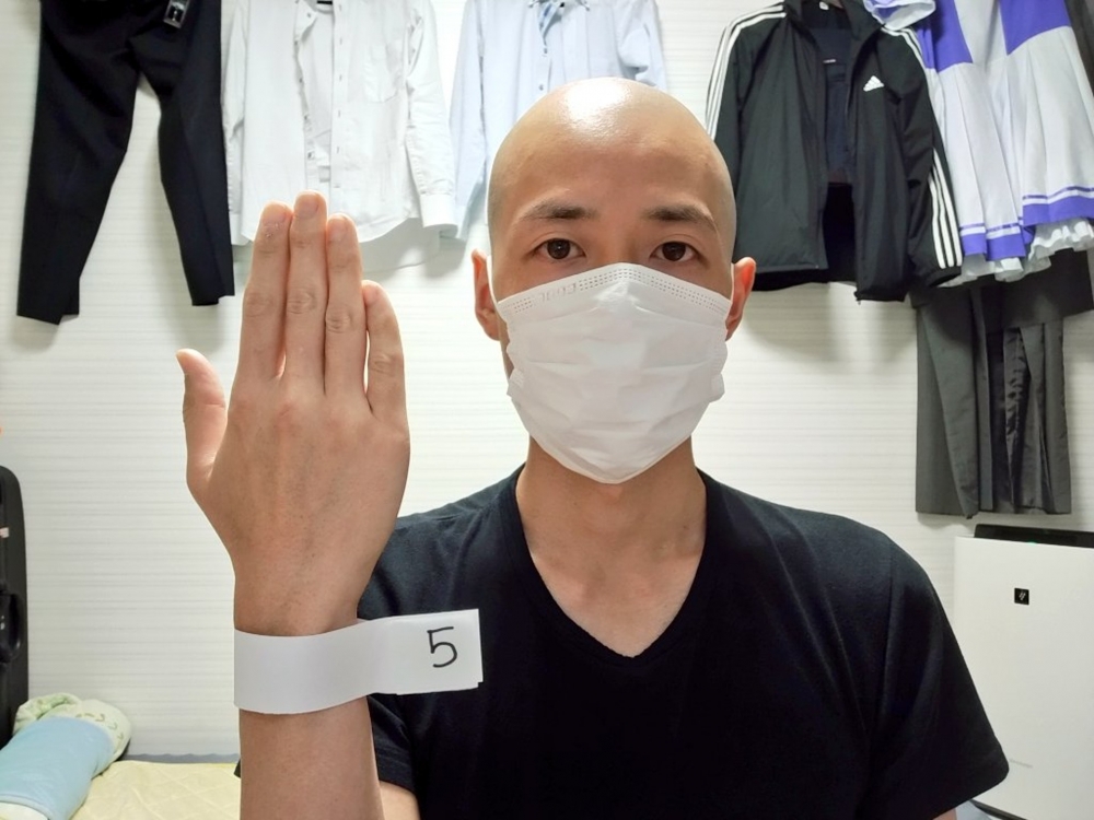 唔少日本網民都利用疫情期間嘅生活作為打扮主題！