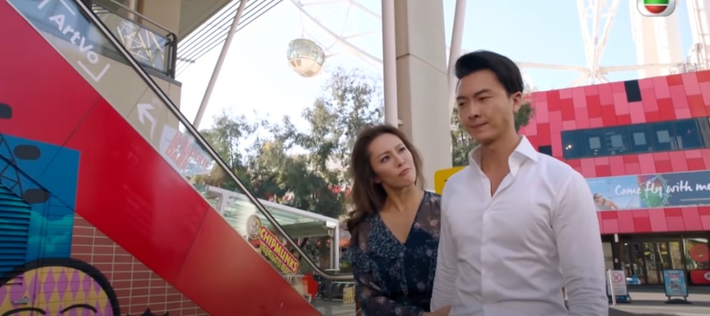 港男詢問網民會否幫女友綁鞋帶？！