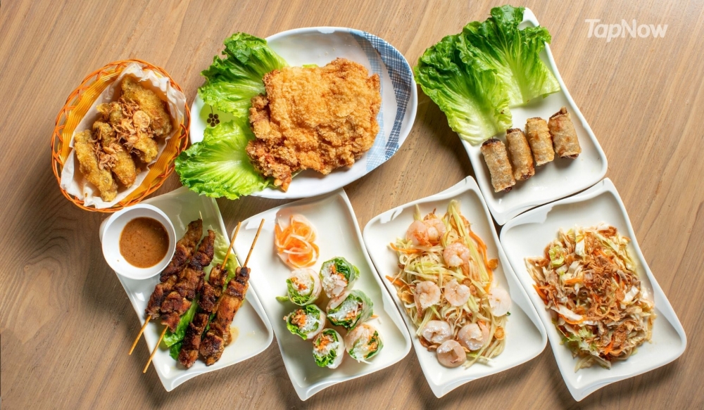 除咗大閘蟹,仲可任食多款大閘蟹菜式及越南美食