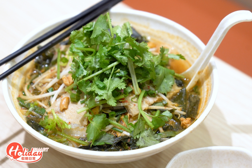 九頭鳥米線價錢由$36起一碗(一餸),配料由$6起。