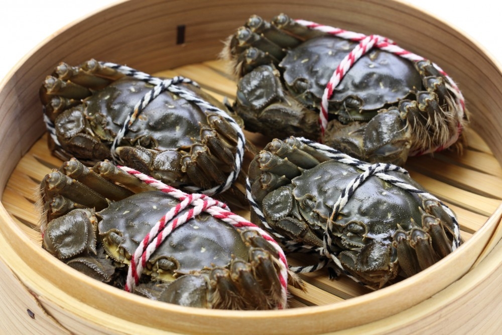 若想保留大閘蟹嘅原汁原味,最佳煮法係傳統清蒸。
