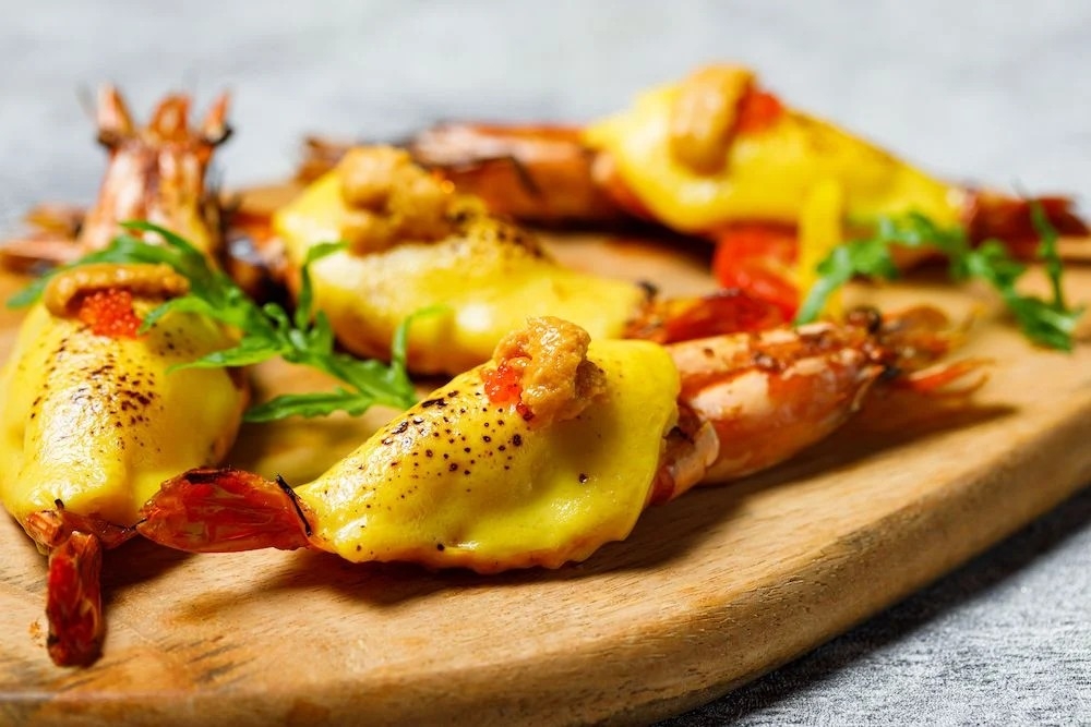 10月酒店自助餐2021推介|海膽蟹子焗大蝦