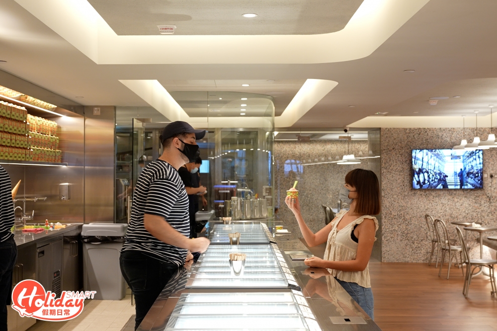 澳洲意式雪糕店Gelato Messina新店登陸中環,裝潢設計摩登,與澳洲店的設計大有不同。
