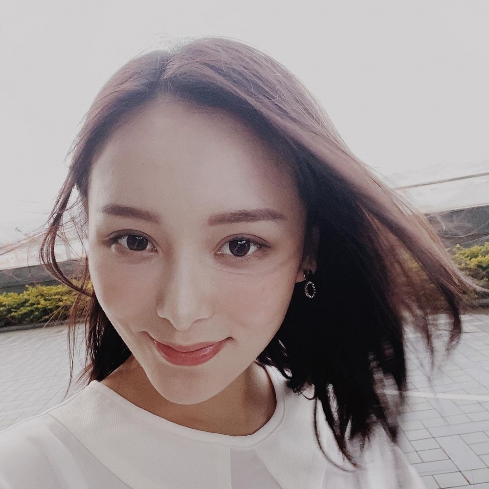 何佩瑜（Jeana）最近北上搵真銀，成功接拍多部電影榮升女一！