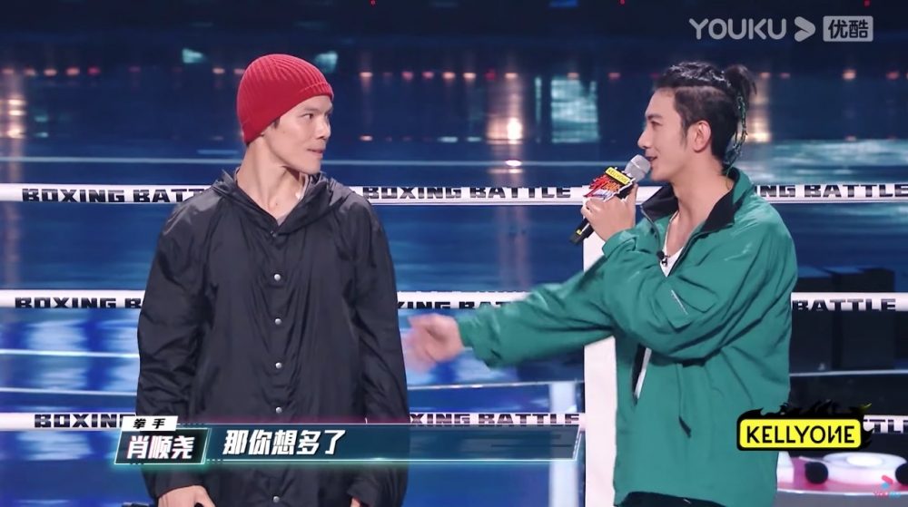 肖順堯聽到咁有火藥味嘅回應亦不甘示弱：「現在退......你想多了。」