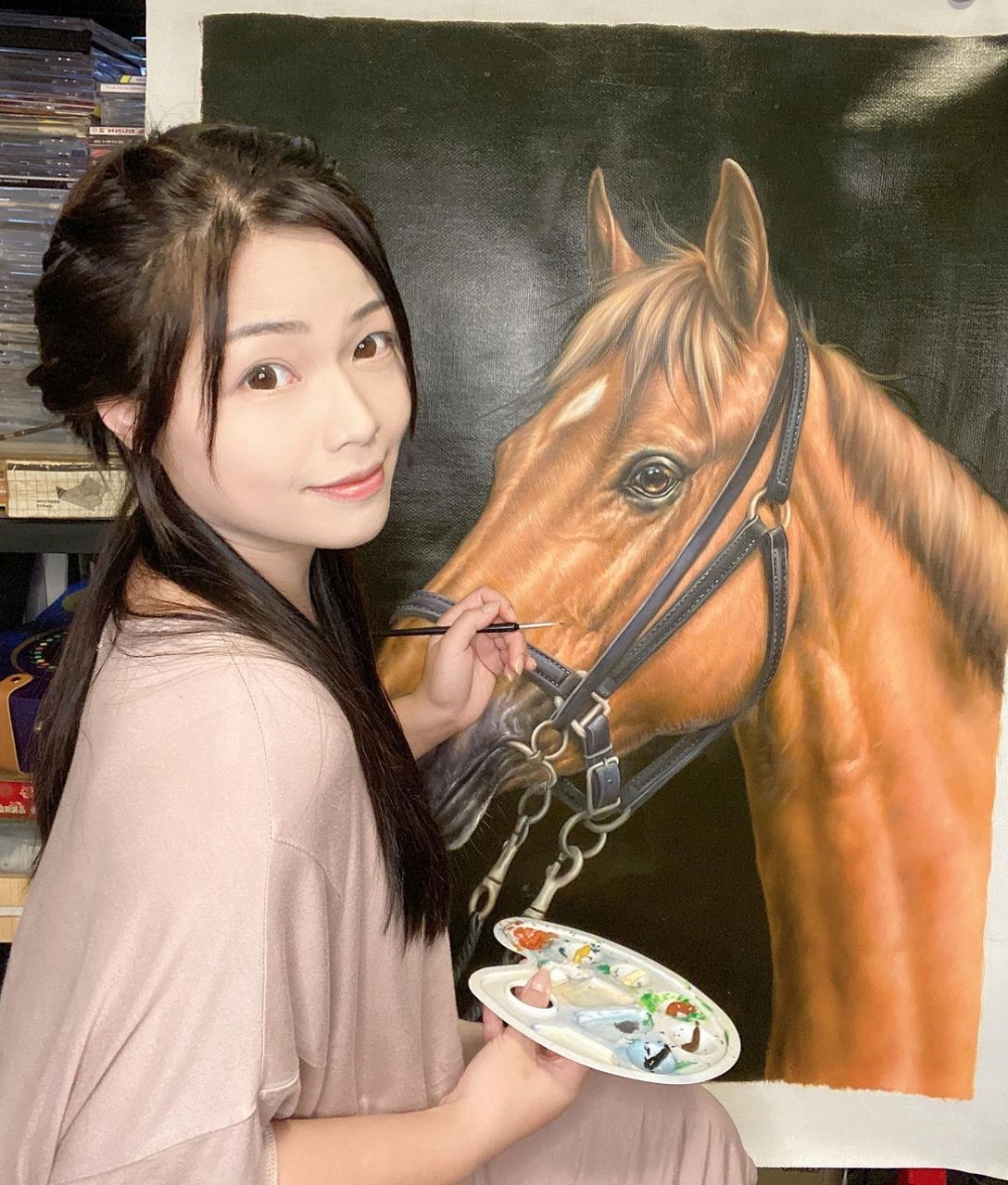 李龍基表示與妻子相差足足39年，妻子現時年齡大約係30幾歲。