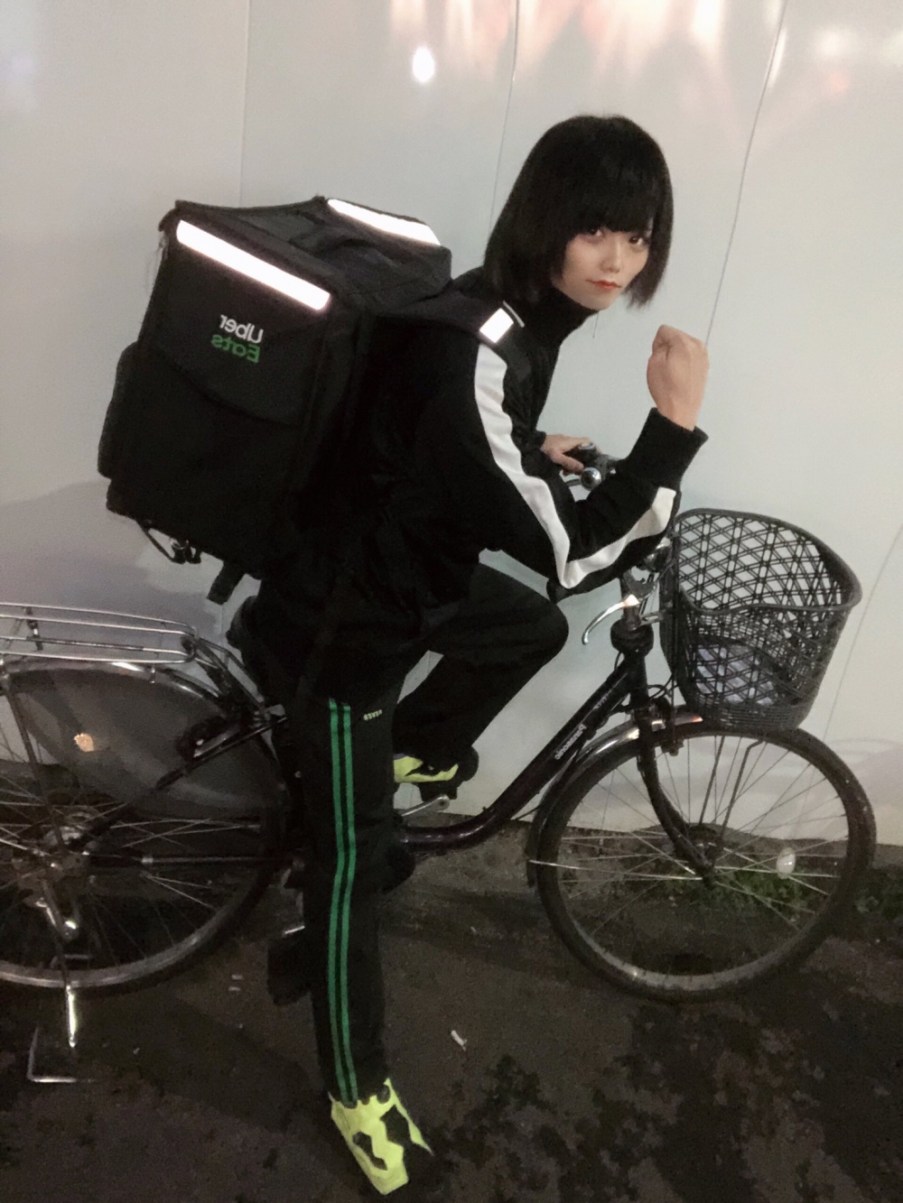 疫情期間，有唔少人都會於家中叫外賣！