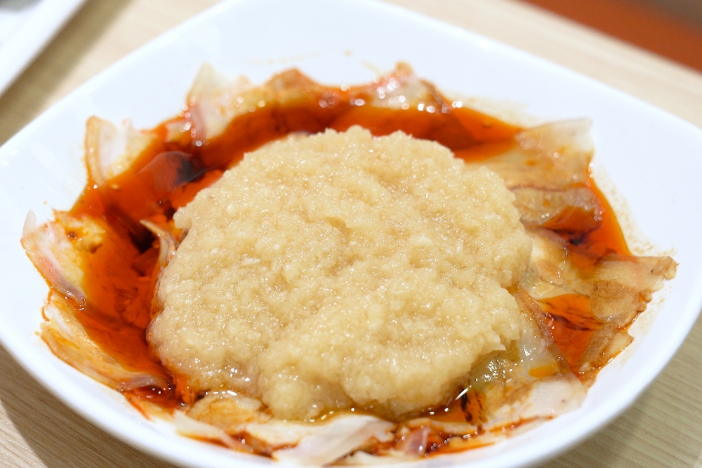 不少譚仔迷都會例牌叫蒜泥白肉及雞翼。