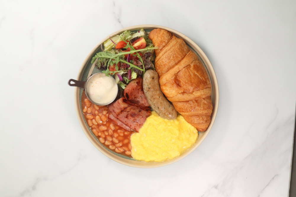 另外餐廳亦有供應不同菜式,如班尼迪蛋、All Day Breakfast、窩夫等。