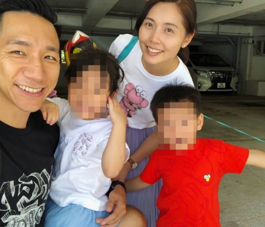 柳俊江於前妻雷康怡育有一對仔女