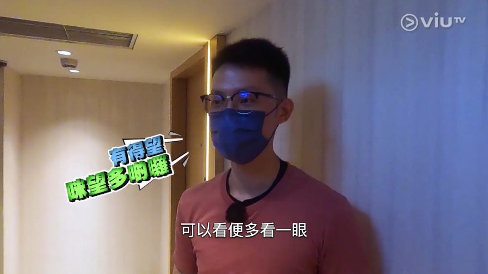 Benson同Mangie分開時亦表現得依依不舍