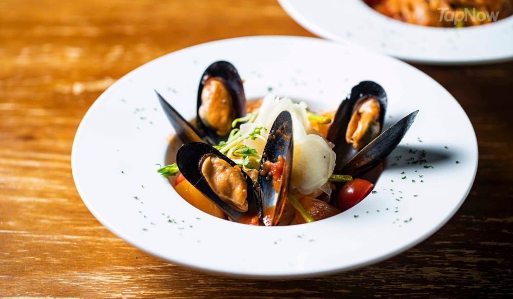 子薑菠蘿青口蕃醬扁意粉