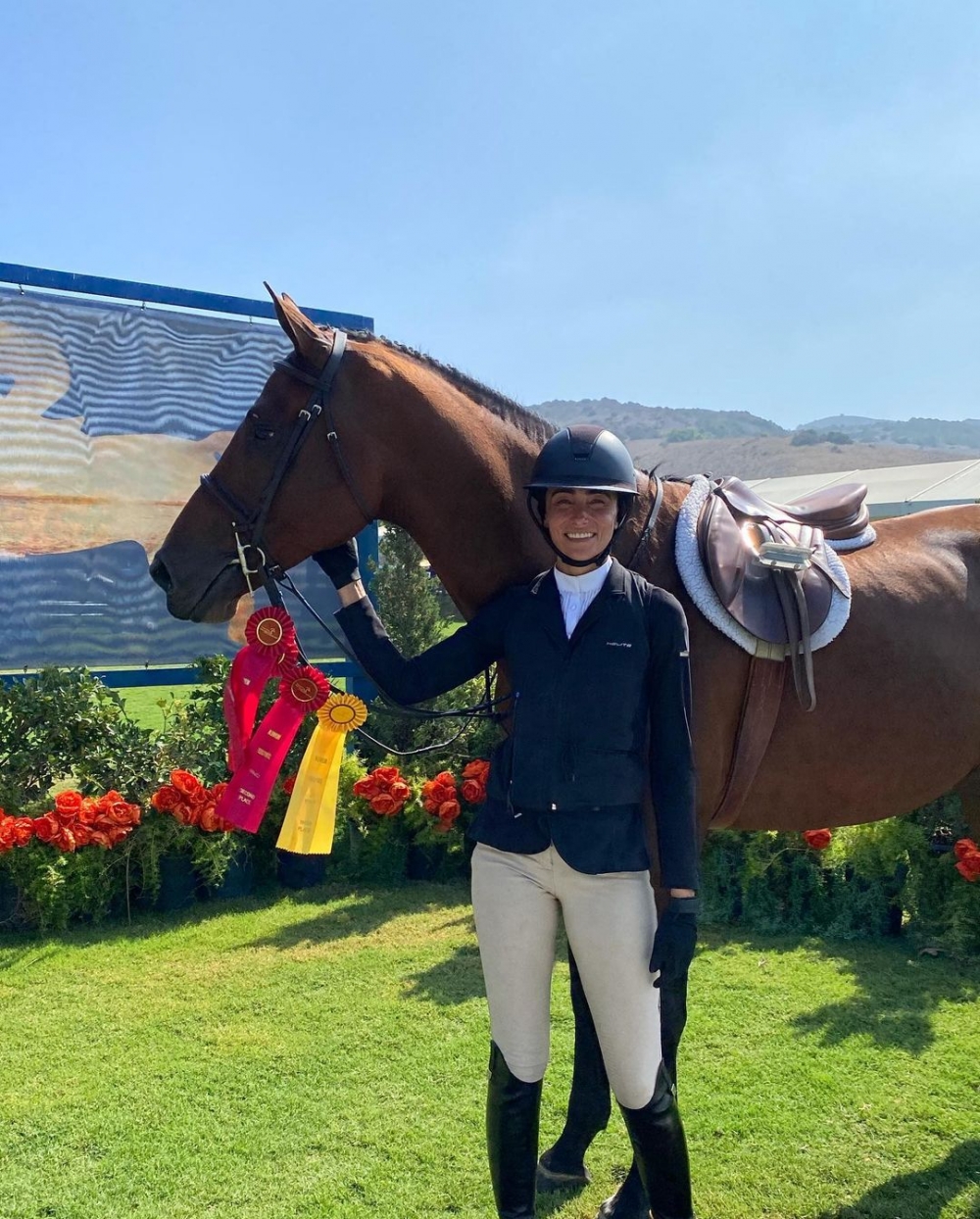 吳彥祖老婆Lisa S熱愛騎馬。