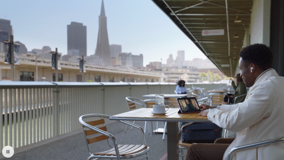 輕巧嘅外型好適合各位上班族或者學生用！