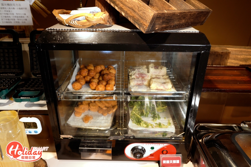 炸物以暖爐保溫,不怕因變冷而影響風味。