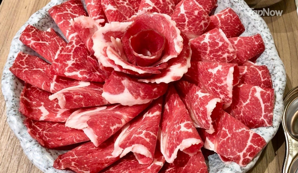 套餐一次食齊頂級牛肉及海鮮,CP值超高!
