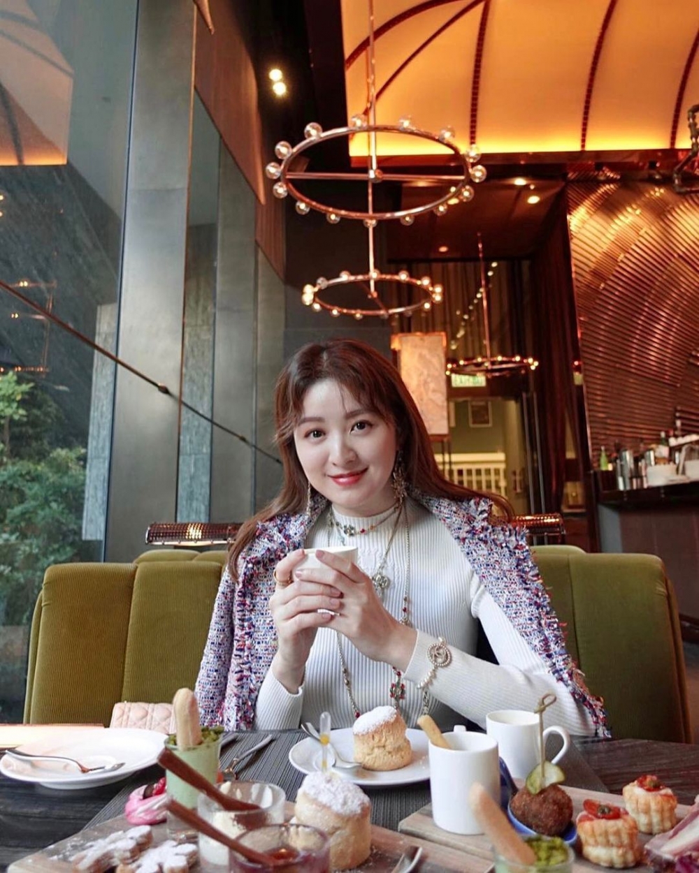 徐淑敏平時歎下tea、下廚煮嘢食等，生活十分寫意