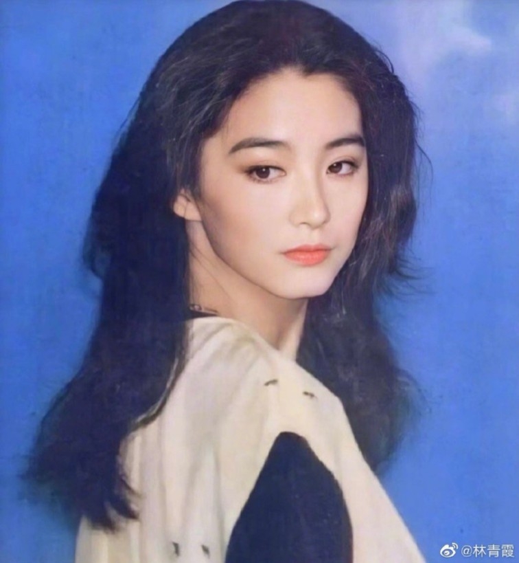 林青霞67歲生日上載新照又曬巨鑽