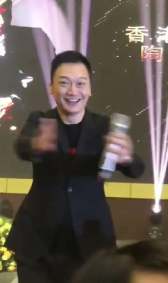 陶大宇歌喉與台風都備受網民討論