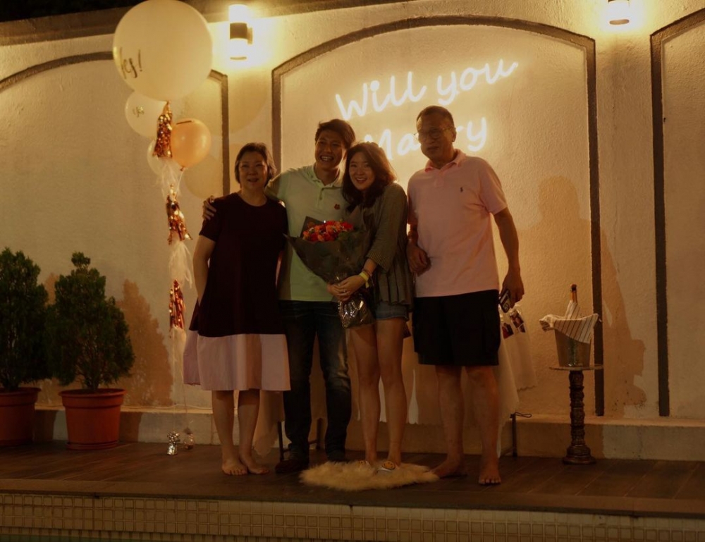 許紹雄囡囡許惠菁(Charmaine)獲男友求婚!