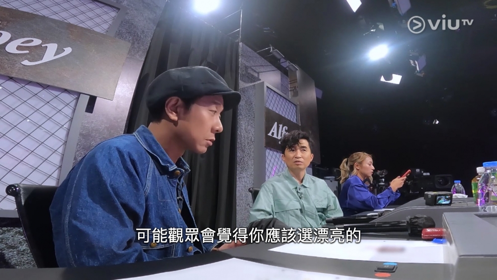 雖然1對1對決仲未播晒,但連日嚟有唔少網友不滿評判嘅評語太溫和,唔夠直接,又指佢哋揀人嘅標準有問題