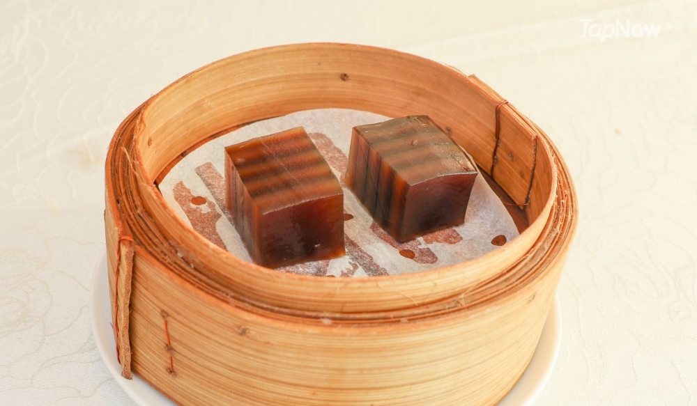 套票會包精美甜品~