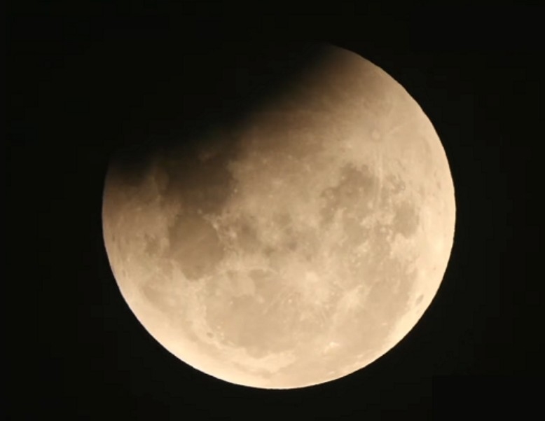 今個月有月偏食睇!