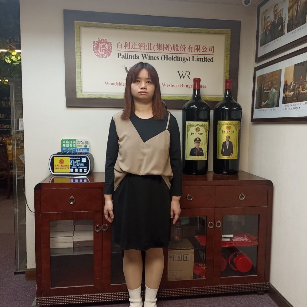 喺報名參讚亞姐之前阿儀曾報名參加TVB 2021年藝員訓練班,但可惜喺首輪面試就被淘汰,可見佢一直都有興趣加入娛樂圈。