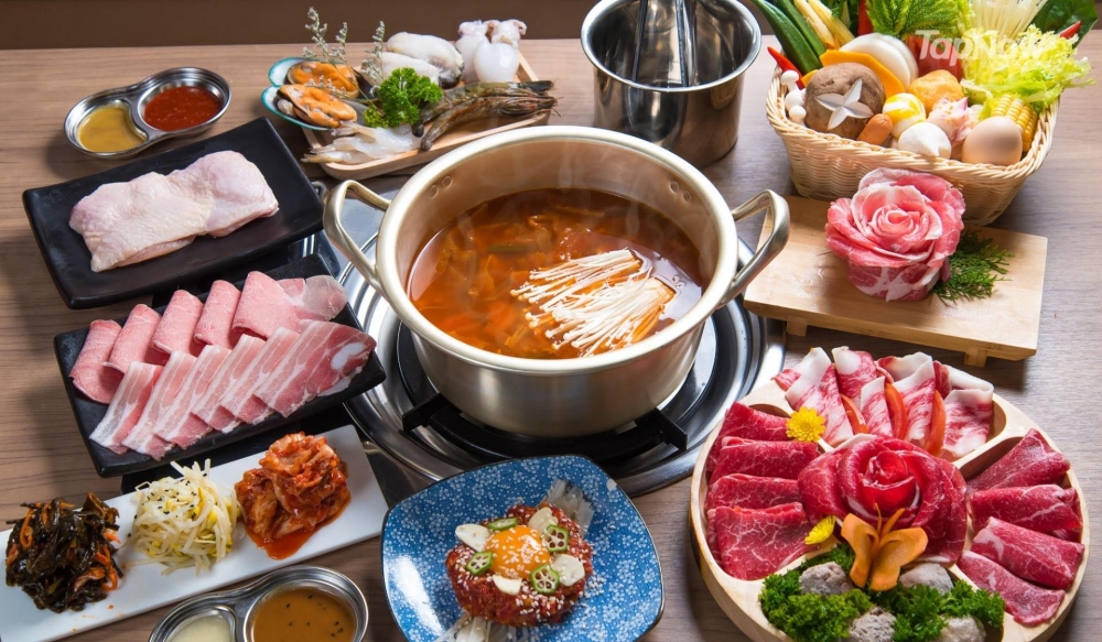 元朗牛知己推出【頂級牛肉+海鮮火鍋放題】餐飲套票,超值方案多達5種!