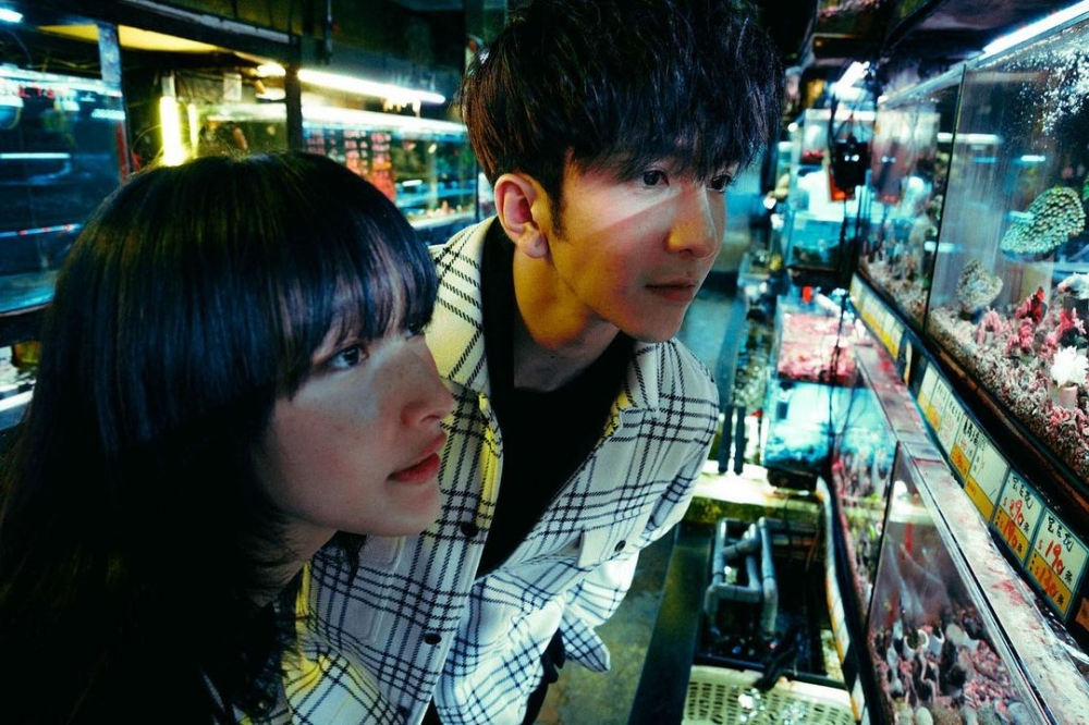 Hanna曾擔當MIRROR成員Anson Lo的《不可愛教主》MV女主角。