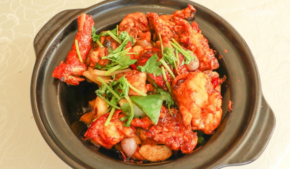 麻辣龍蝦雞煲
