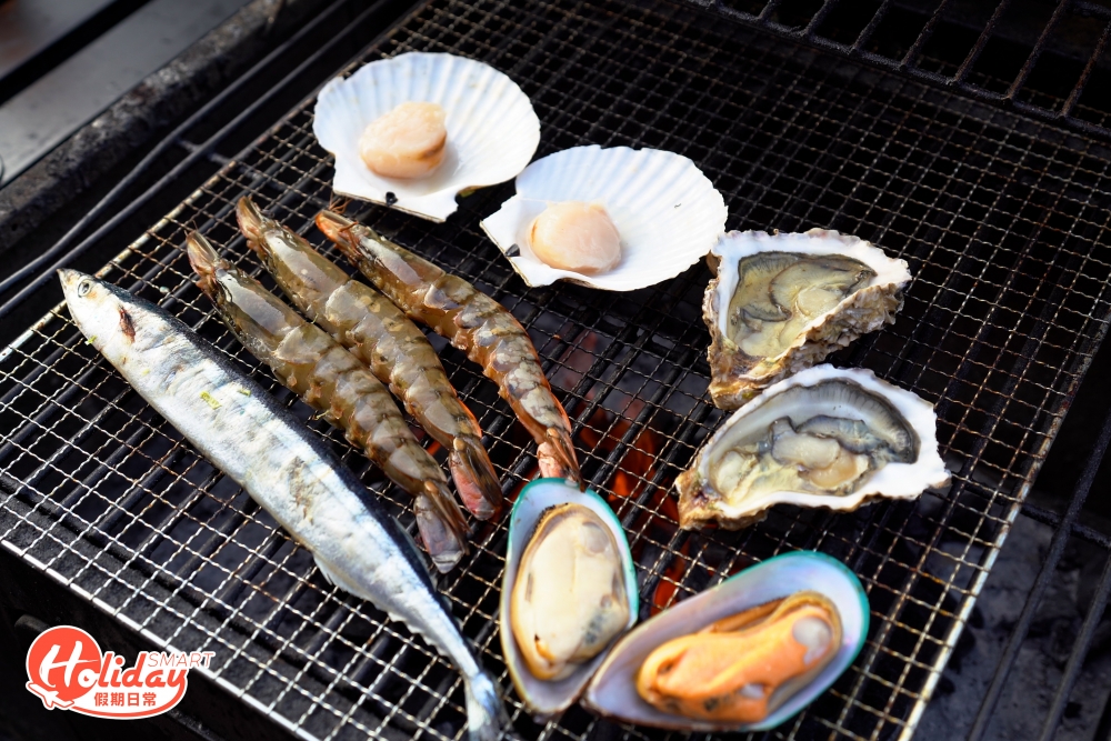 可加錢追加海鮮,一人份已包括生蠔、大蝦、扇貝、秋刀魚和青口。