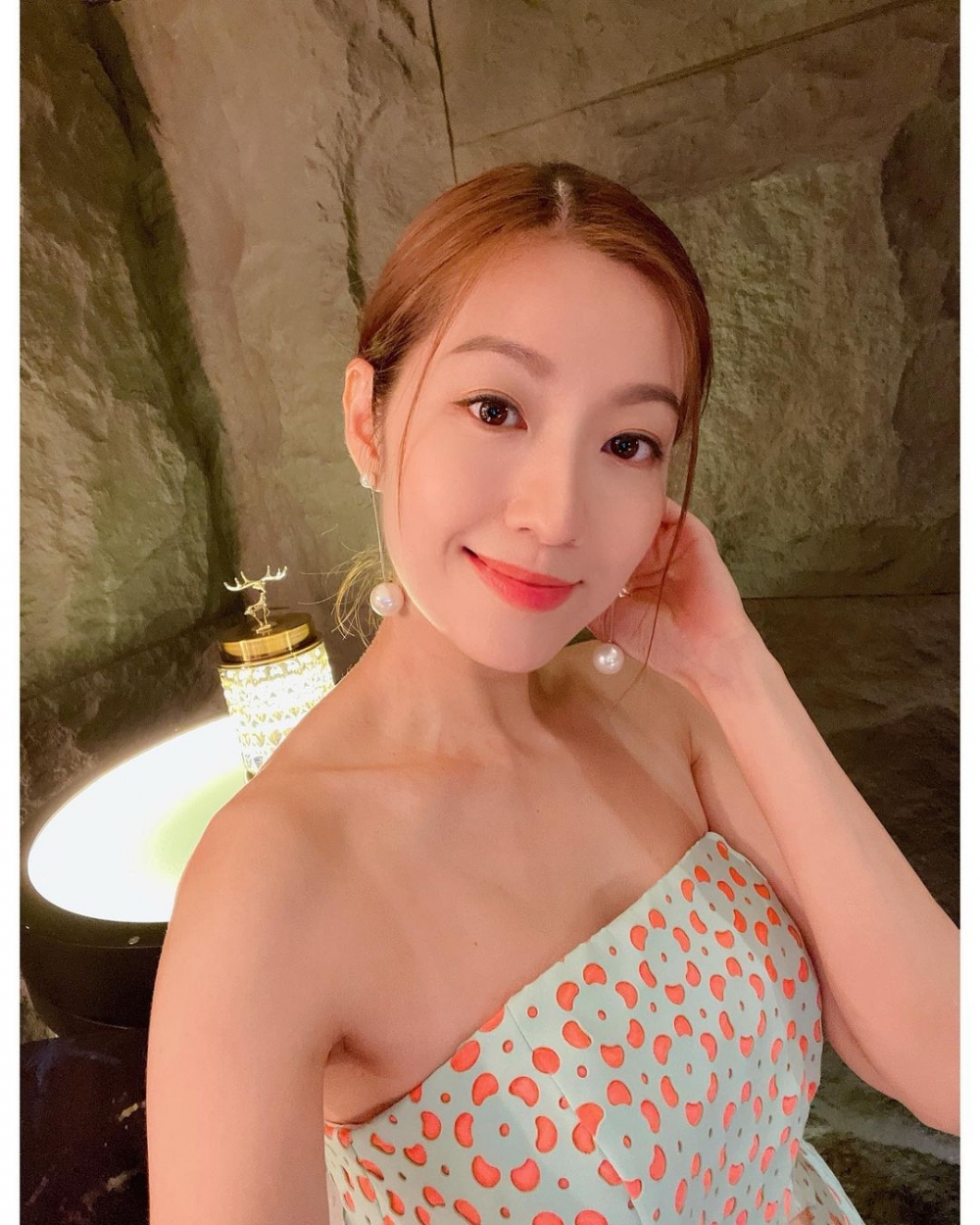 有傳陳自瑤同蔡思貝不和升級!