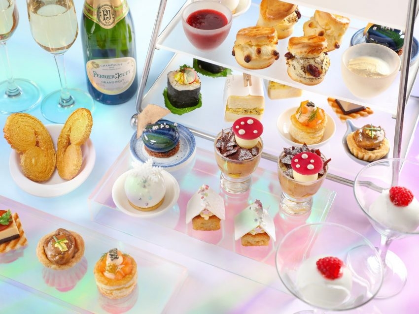 12月酒店下午茶2021推介 | 香港美麗華酒店推出「COCO閃爍極光下午茶」。