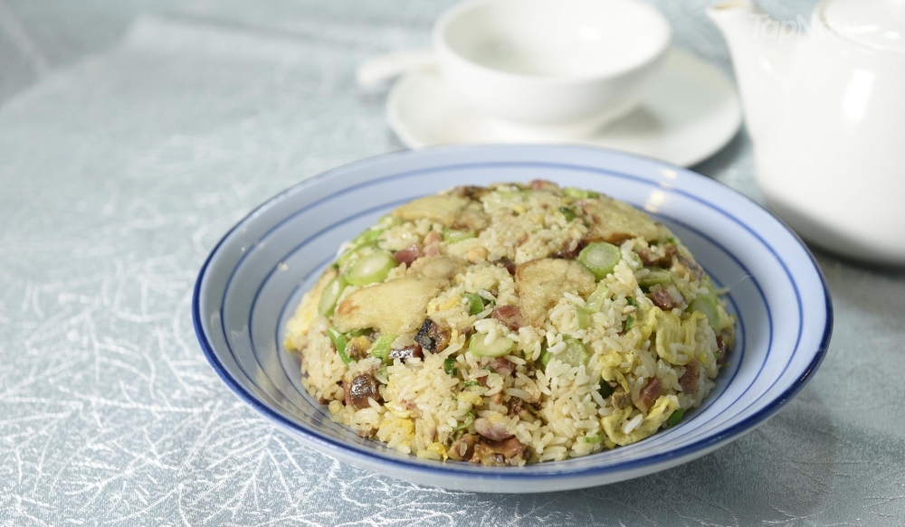 鵝肝臘味崧炒飯