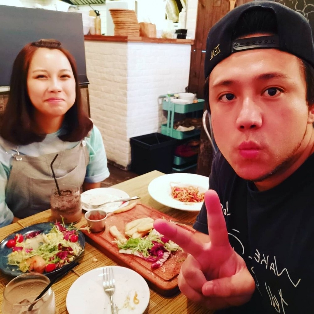 張致恆表示現時努力工作養家，連今個聖誕都無法與妻兒一起過