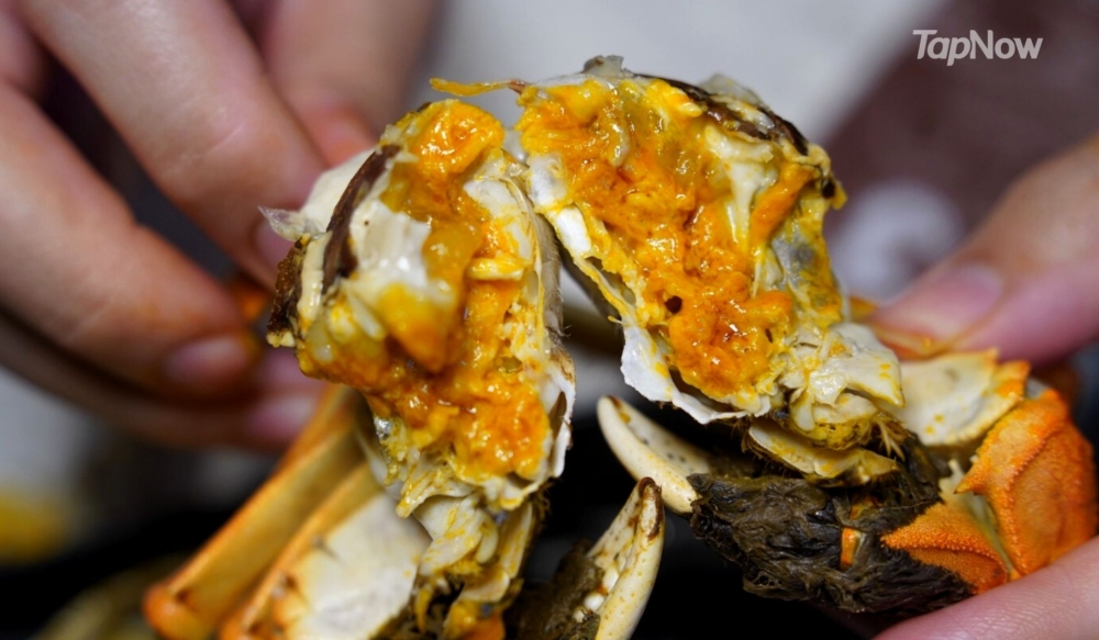 套票包任食滿流金黃色蟹膏大閘蟹!