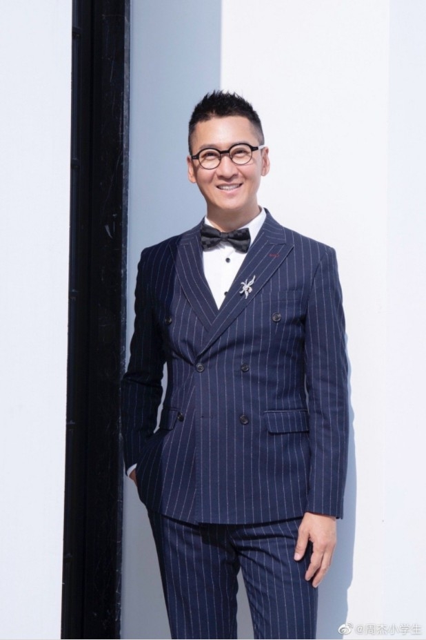 《還珠格格》男星周杰被爆逼前女友吃避孕藥後一度自認gay企圖·洗清白