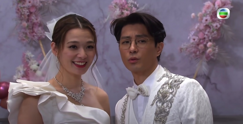 《愛·回家之開心速遞》中嘅「龔水戀」最近終於成婚喇!